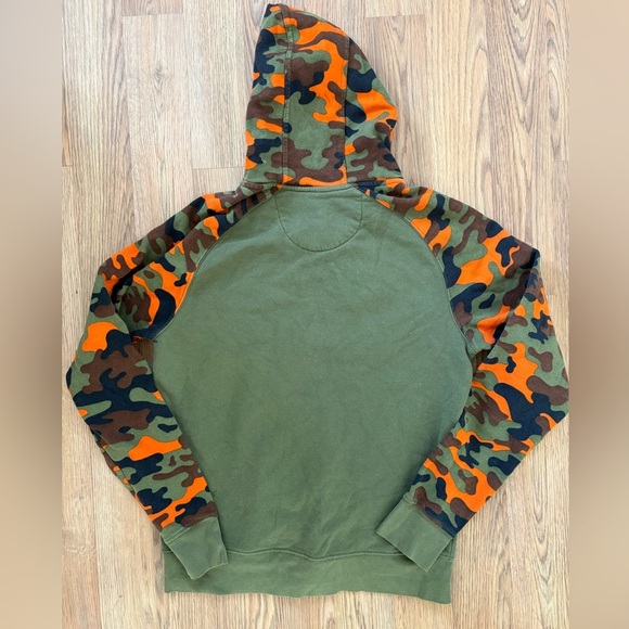 NFL Vikings Camouflage Zip up Sweatshirt for Ultimate Team Spirit - Picture 7 of 7